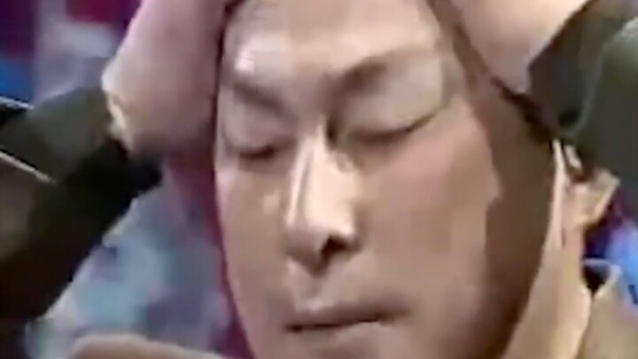 Đạo diễn: Tôi chỉ định mời một diễn viên đóng Quan Vũ, ai ngờ lại mời luôn chính Quan Vũ đến!