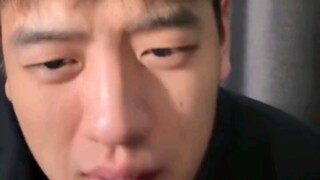 ฮ่าฮ่าฮ่า ขำตายเลย ต้องเข้ามาดูเดี๋ยวนี้ พอสตรีมเมอร์ชายแท้เจอสมุดรายชื่อติดต่อ ก็ฮาไม่หยุด!