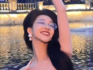 I heard that no one can beat her in this BGM "Zaigowa"