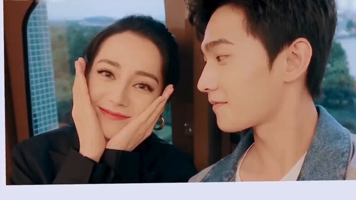 Dù xem bao nhiêu lần, bữa tiệc ngoài vườn vẫn ngọt ngào như vậy. Không biết là vì hào quang của mùa 