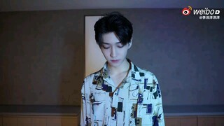 【Li Peiyang】Xiaoyang's "Lovebirds"! Ahhhhhhhh! Li Peiyang is so cool when he dances!!! So skinny! Su