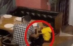 เด็กคิดว่าตัวเองเป็นสไปเดอร์แมนได้