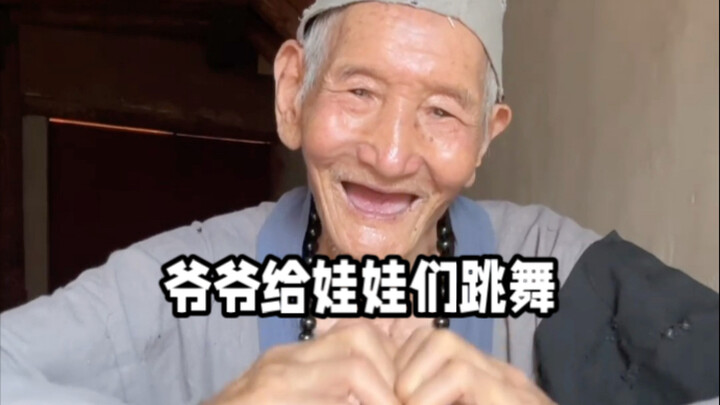 95-year-old Grandpa Dances for the Kids