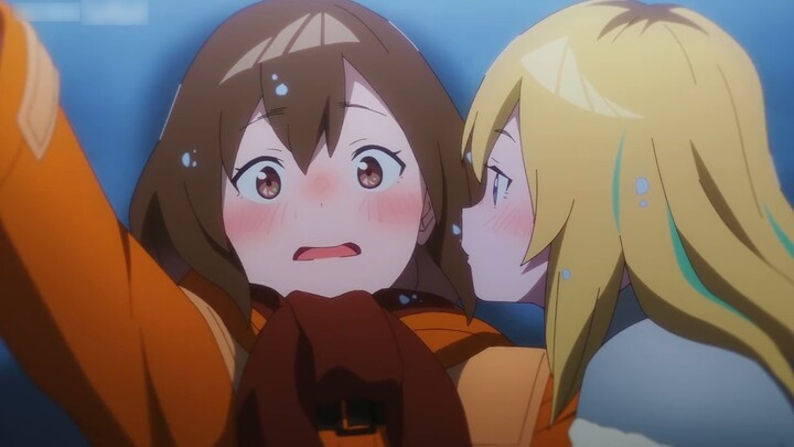 Con sứa biến thành trăm con! ! ! Này các bạn, tôi rất phấn khích