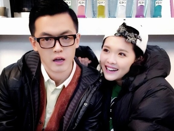 I don’t want to ship them either!! But Zuo Lun really spoils Tang Xiaomi so much!!!