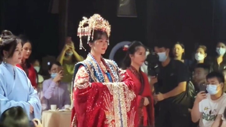 这样的婚礼，哪个女孩子不爱？