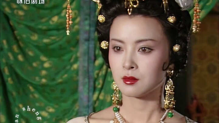 Her beauty has not yet faded, yet the favor has already been withdrawn.
