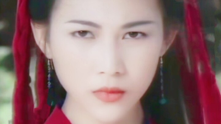 Cây lau nhà trong nhà đã bị xé thành từng mảnh, làm sao có được khuôn mặt xinh đẹp như vậy? [Ada Cho