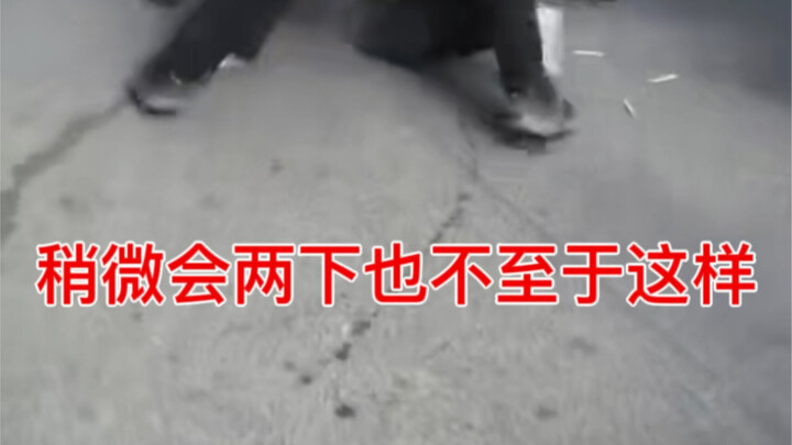 หนุ่มหล่อโดนแกล้งขนาดนี้ ดูแล้วน่าอับจนจริงๆ แค่รู้วิชามาบ้างก็ไม่น่าจะถึงขั้นนี้ #สอนมวยไทยโดยQuanb