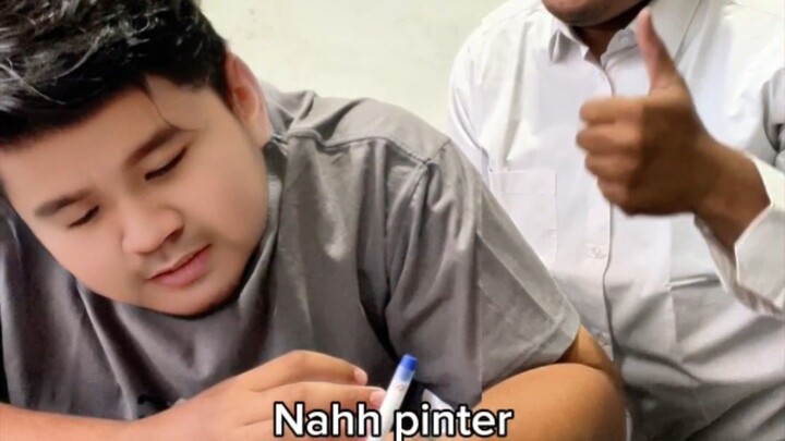 Yang satu dikasih tahu, yang satu lagi dikasih paham #guru #belajar #bercanda #reels #skit