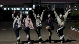 kpop人走路现状