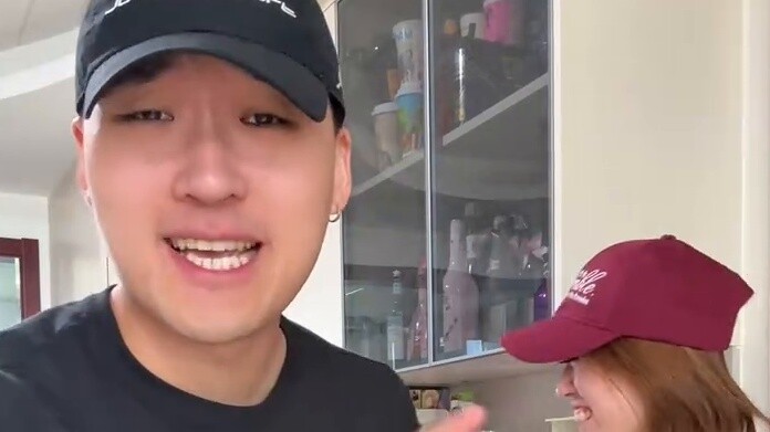 ผมมาที่นี่เพื่อขอความช่วยเหลือจากปรมาจารย์ด้านวิชาการมิติที่สองอีกครั้ง!!!