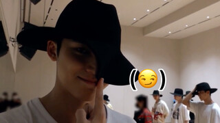 [Kim Min-kyu] Kudengar anjing bisa menari? Seberapa imut Kim Min-kyu di ruang latihan Crush? Klik un