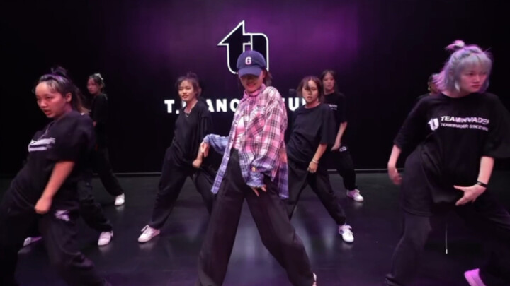 【Xu Mengjie】Masked Dance King Studio Version: The "Unnamed" dance has to be done by Xu Mengjie.