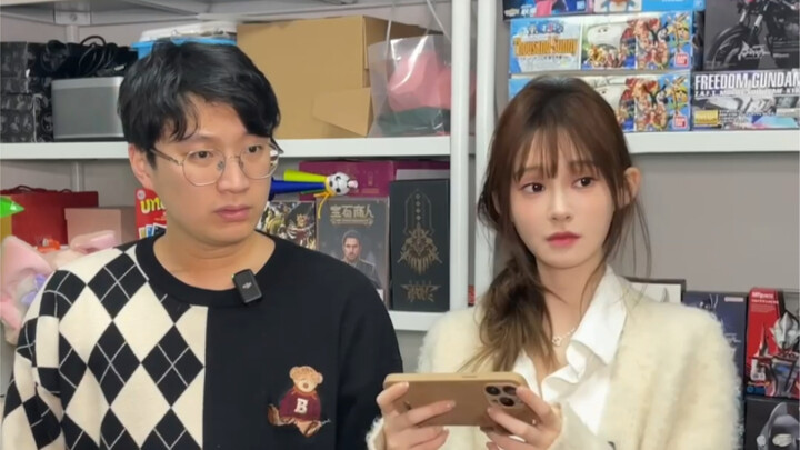 Ternyata menjadi seorang pria cukup sulit, belajar darinya seharian membuatku sangat lelah.