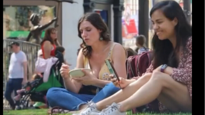 Leave a Message for Strangers