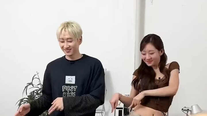 [Lee Hyukjae] คุณ Lee ยังได้เต้นเพลง "Goodnight Miss." ด้วย ฉันแนะนำให้คุณเต้นร่วมกับสมาชิกคนอื่นๆ ด