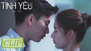 Clip Tập 12 Công ty mất điện, Tân Kỳ Mẫn Tuệ định hôn môi! | Tình Yêu Anh Dành Cho Em | WeTV