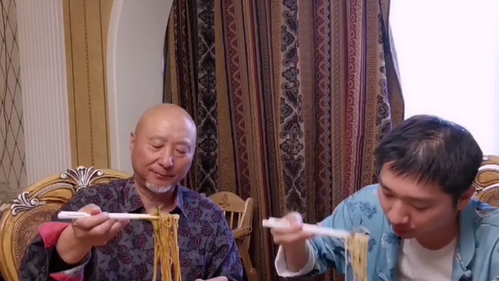 [สูตรลับอาหาร] สูตรลับประจำตระกูลของเฉินเป่ยซี "บะหมี่น้ำส้มสายชูของเฉิน"