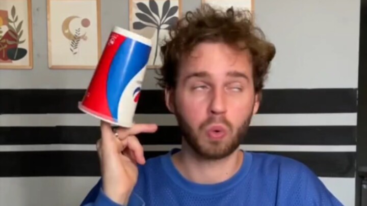 عندما يكون لديك صديق "متخلف عقليًا"