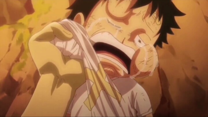 Luffy mistakenly thought that something happened to Uta, and the red hair actually destroyed the cou