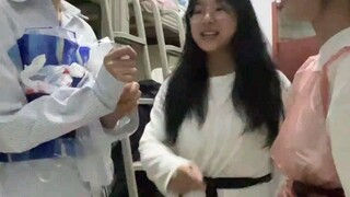 玩疯了