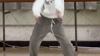 Lagu ini ternyata tentang cinta keluarga.
