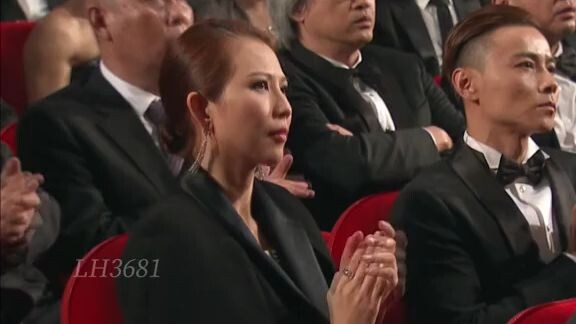 Original singer of background music Chinese martial arts movies