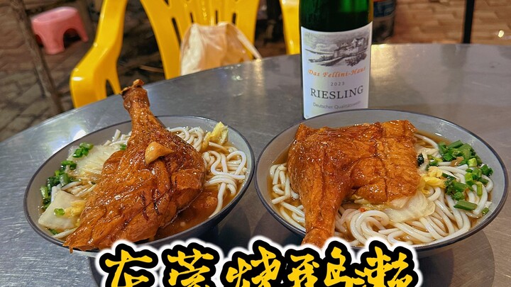 捡到喜欢的贝壳，就别再去沙滩了。