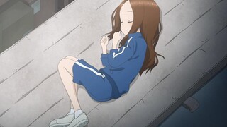 Takagi-san sleeping in the sports equipment warehouse