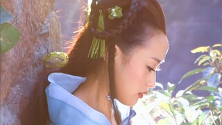 当年她穿着一身白菜装，却清灵如林间仙子