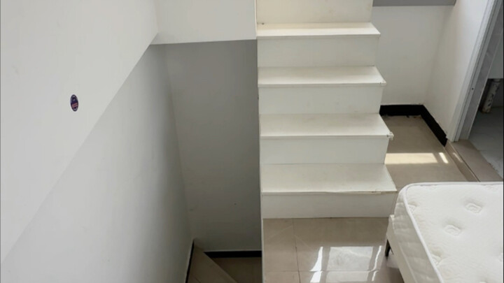 This landlord is really something—built a house right on the rooftop terrace.