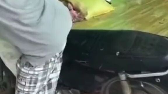 bapak bapak gabut🗿