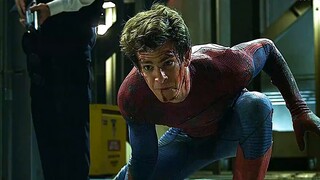 Garfield berusaha menyembunyikan identitasnya sebagai Spider-Man di film tersebut. Garfield: Saya ti