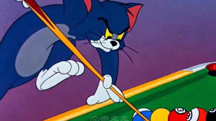 This so-called "seasoned veteran" is actually just turning on the navigation!