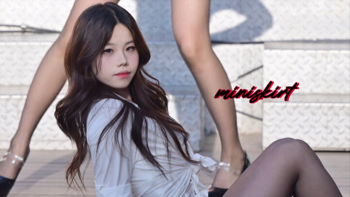 【มินิสเกิร์ต-AOA】ฉันใส่อะไรก็สวยไปหมด~