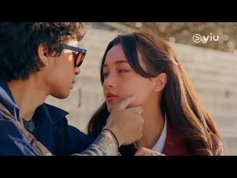 Devano Danendra dan Megan Domani kiss scene