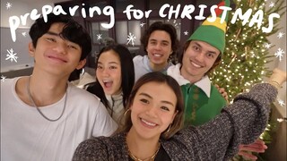 decorating for CHRISTMAS & carrying our 8ft tree across NYC | vlogmas day 3