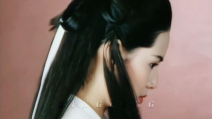 You can tell that Little Dragon Girl’s makeup and styling really lean toward a more mature look!
