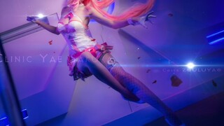 【cos合集】小姐姐cospla崩坏三护士装八重樱，这护士姐姐好凶求地址这样的医院我也想去啊。