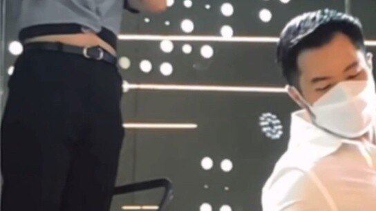 Honey, am I handsome today? Is it your favorite white shirt and black trousers?