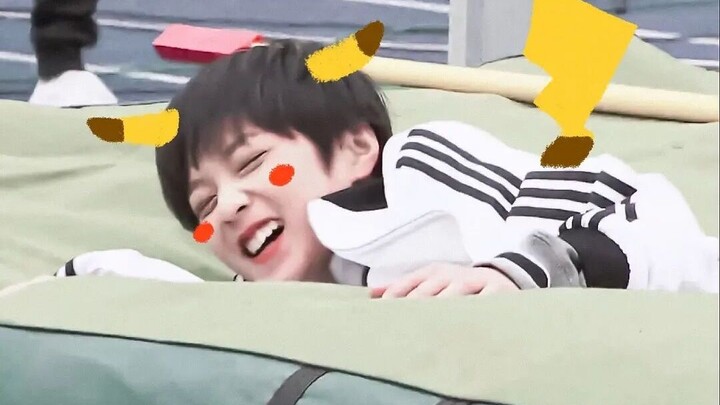 【Liu Yaowen】Oh my god, whose child is this? How can he be so cute!!!