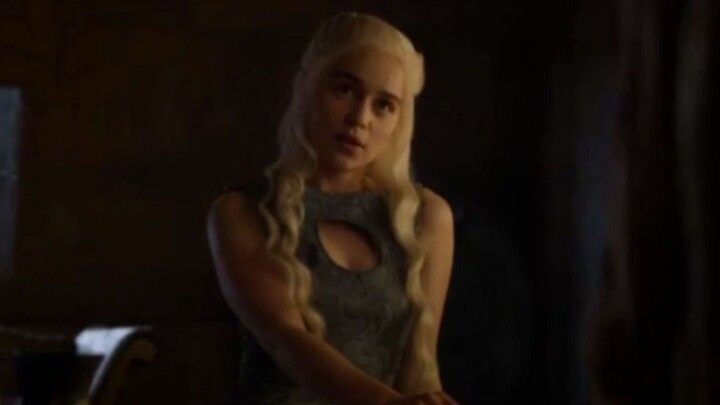 [Game of Thrones] Impressive Part Of Taking Off Clothes
