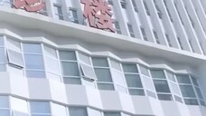 CEO_menderita_anoreksia,_tetapi_jatuh_cinta_pada_gadis_yang_memantau_makanannya,menikahinya(480p)