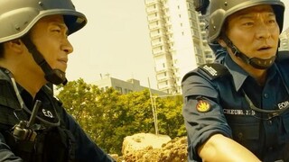 "Do I need to wear a bomb-proof suit?" "It can even blow up a tank, so why wear it?"