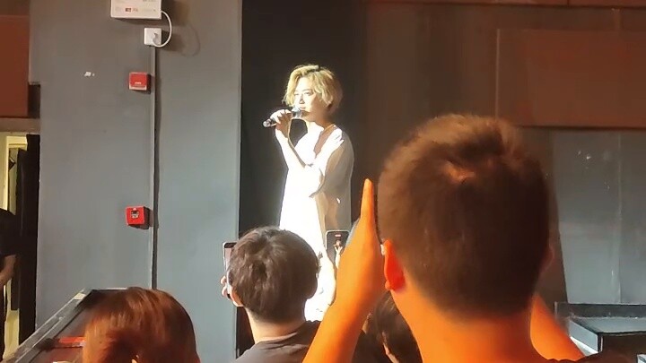 Đây là lần đầu tiên gặp được Anh Hiểu Minh còn sống! ! ! !