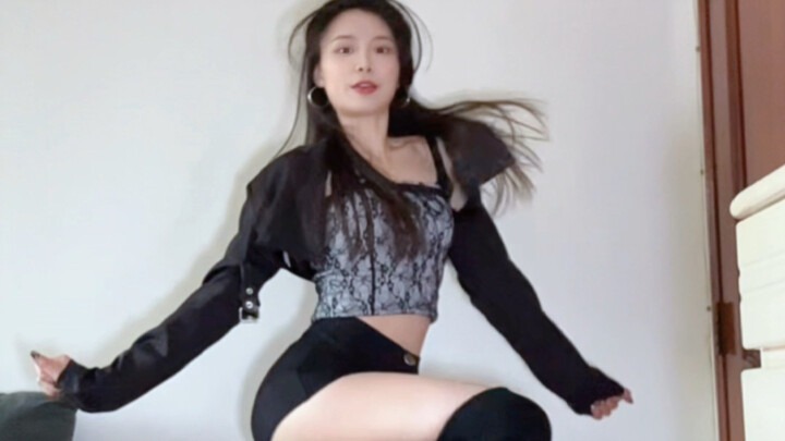 Khi nhảy thì là bad girl, khi yêu thì là good girl