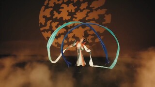 The dancer in Pingkangfang who can dance the Dunhuang Flying Dance from the Western Regions is a pri