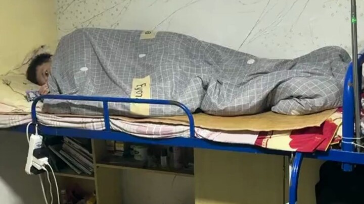 แมลงสาบหลอกกุ้ย