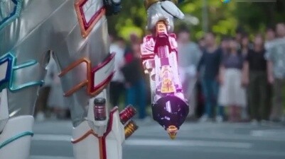 I'm here to save you, Wanzhang